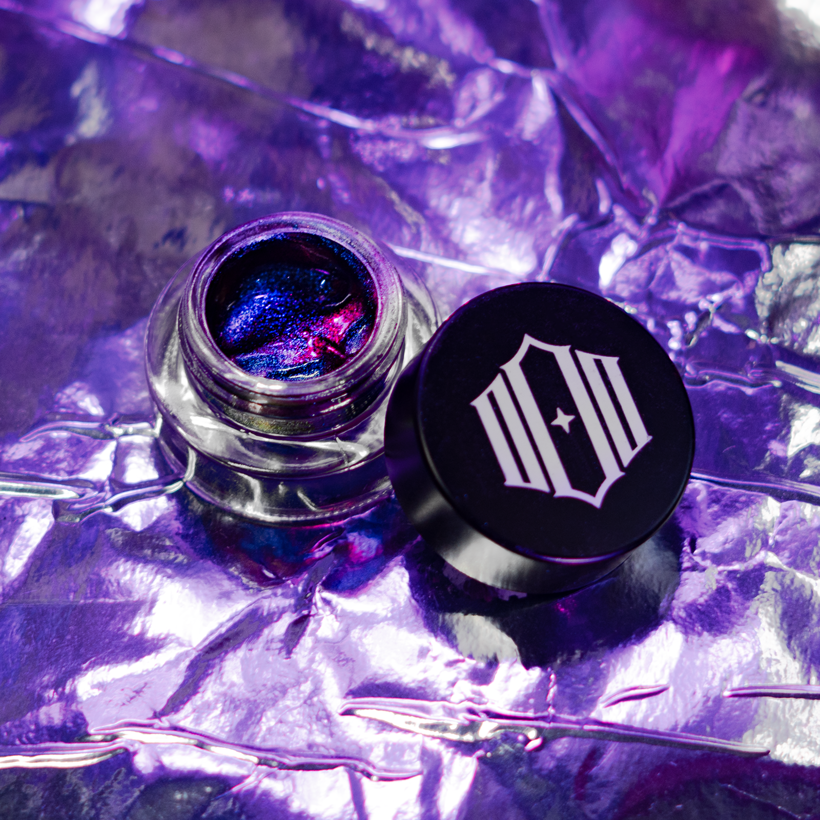 Space Oddity - Shiny & Chrome Eye Jelly – Odd Beauty